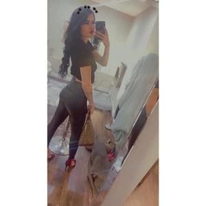 Meet your Posher, Brook-lynne